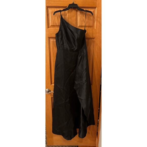 Alfred Sung Black One-Shoulder Satin Gown - Size 8 (new) - Picture 4 of 7